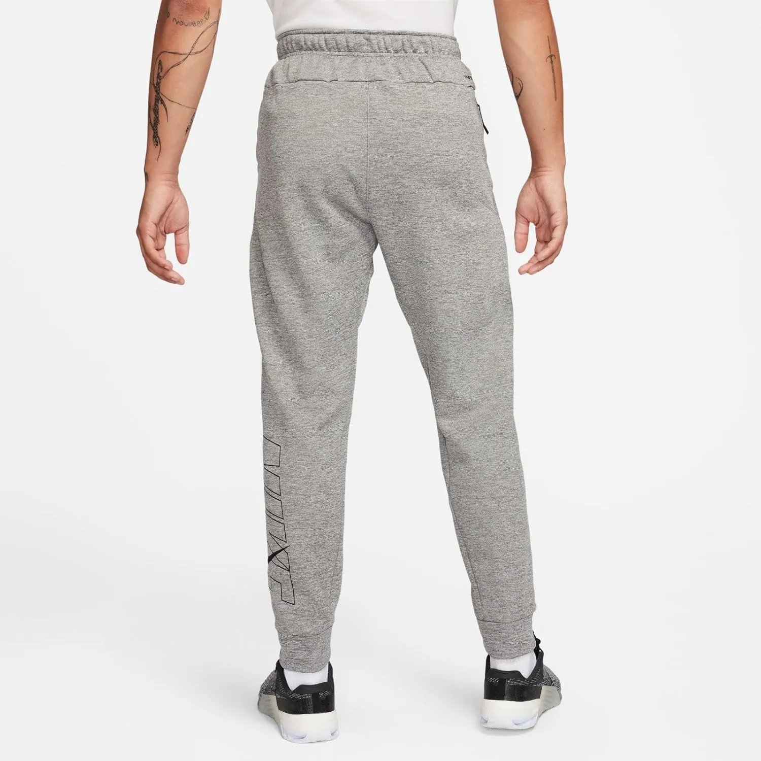Nike   Therma-FIT 